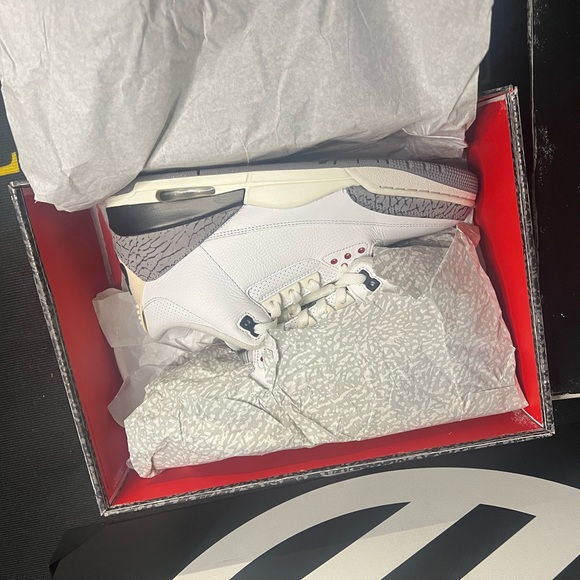 Retro Jordan 3 Reimagined, White Cement - Picture 5 of 6